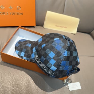 Louis Vuitton Hat — 6