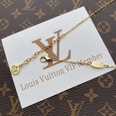 Louis Vuitton Fall In Love heart necklace — 5
