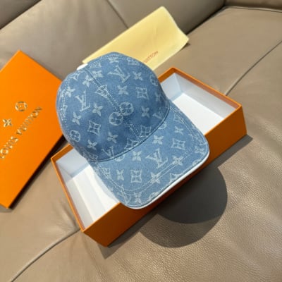 Louis Vuitton Hat