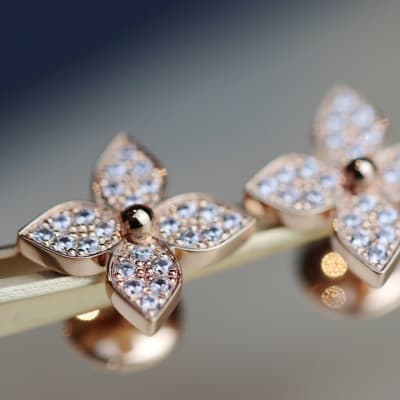 Louis Vuitton Idylle Blossom earrings — 7