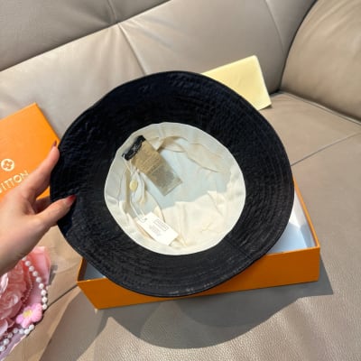 Louis Vuitton Hat — 6