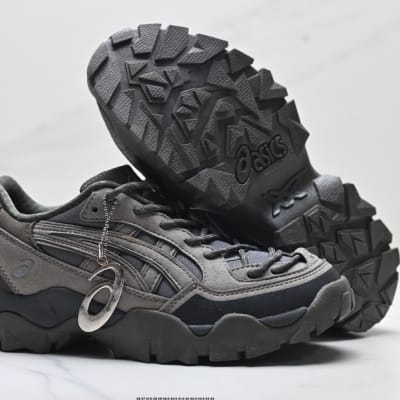 ASICS GEL-Pickax — 8