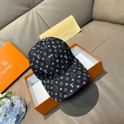 Louis Vuitton Hat