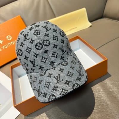 Louis Vuitton Hat