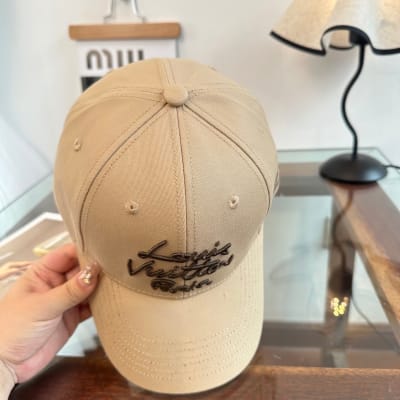 Louis Vuitton Hat — 5
