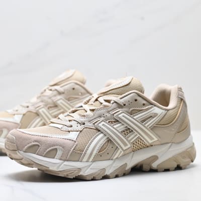 Asics Gel-Sonoma TR62 — 23