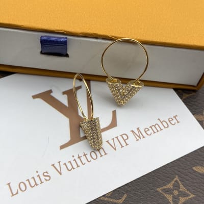 Louis Vuitton Essential V Strass earrings — 5