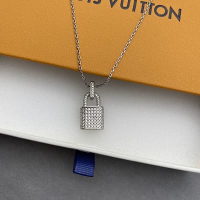 Louis Vuitton Lock It necklace — 4
