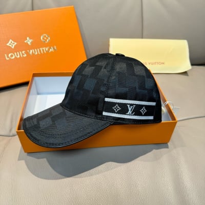 Louis Vuitton Hat