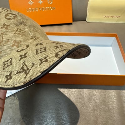 Louis Vuitton Hat — 6