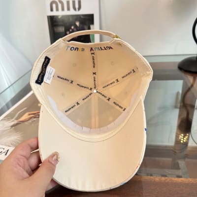 Louis Vuitton Hat — 9