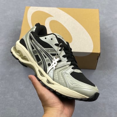 ASICS GEL-KAYANO 14 — 26