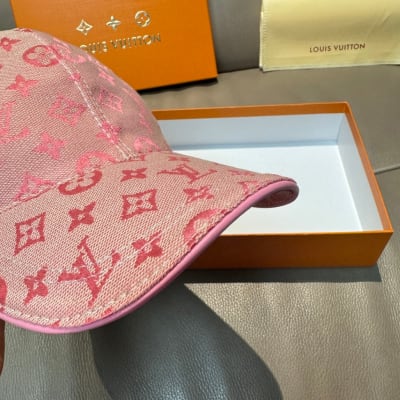 Louis Vuitton Hat — 6