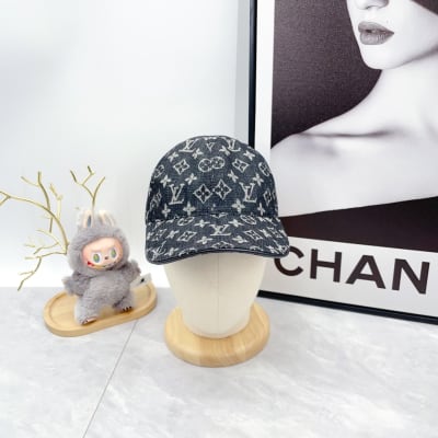 Louis Vuitton Hat
