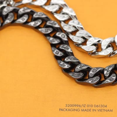 Louis Vuitton stainless steel curb chain Necklace — 8