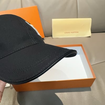 Louis Vuitton Hat — 6