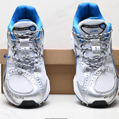 Asics Gel-Nimbus 10.1 — 33