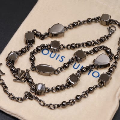 Louis Vuitton necklace — 4