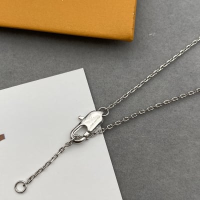 Louis Vuitton Lock It necklace — 5