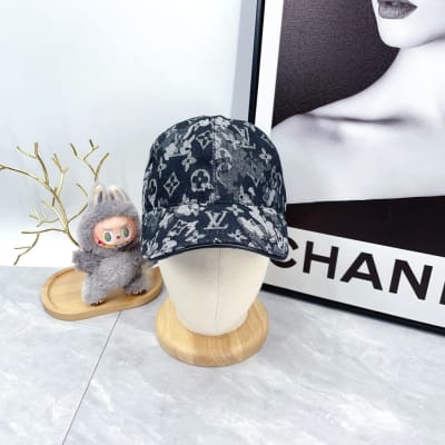 Louis Vuitton Hat