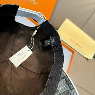 Louis Vuitton Hat — 8