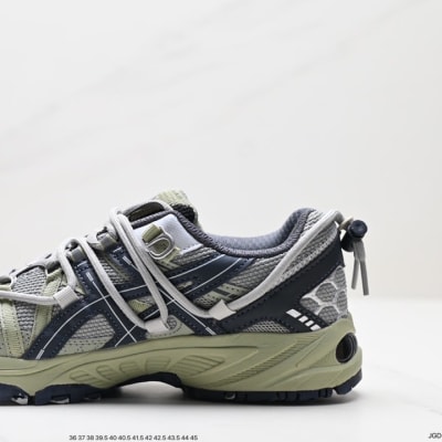 ASICS Gel-Kahana TR V2 — 24