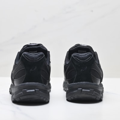 Asics Gel-Sonoma TR62 — 39