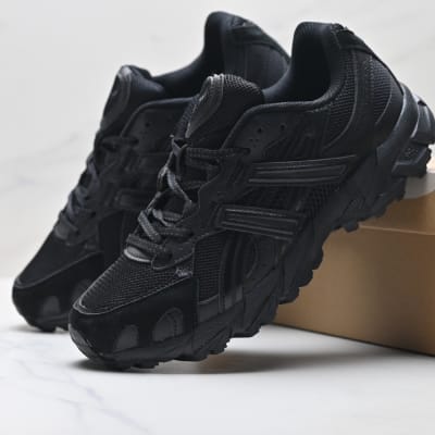 Asics Gel-Sonoma TR62 — 37