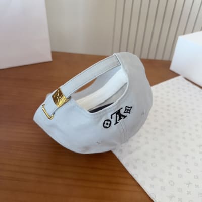 Louis Vuitton Hat — 8