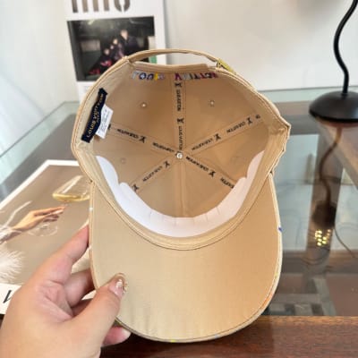 Louis Vuitton Hat — 8