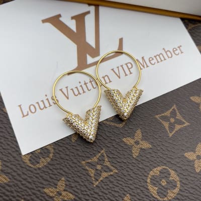Louis Vuitton Essential V Strass earrings — 6
