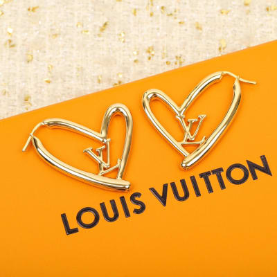 Louis Vuitton Fall in Love Heart Earrings — 5