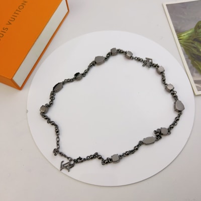 Louis Vuitton LV Light necklace — 8