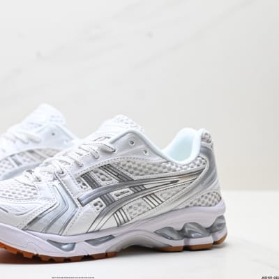 A.P.C. X ASICS Gel-Kayano 14 — 18