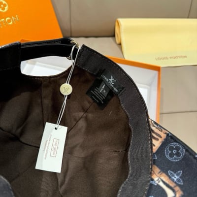 Louis Vuitton Hat — 8