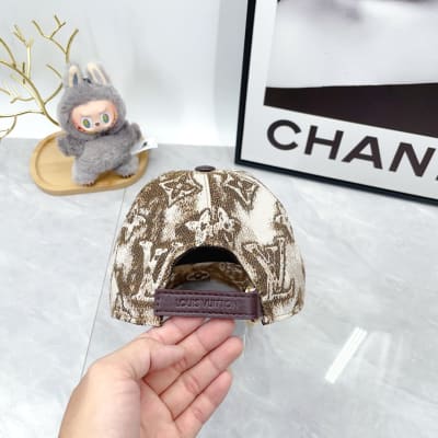 Louis Vuitton Hat — 7