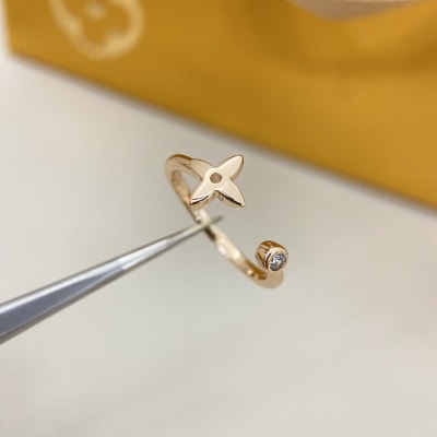 Louis Vuitton Ring — 5