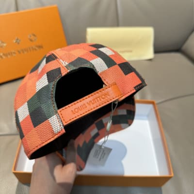Louis Vuitton Hat — 8