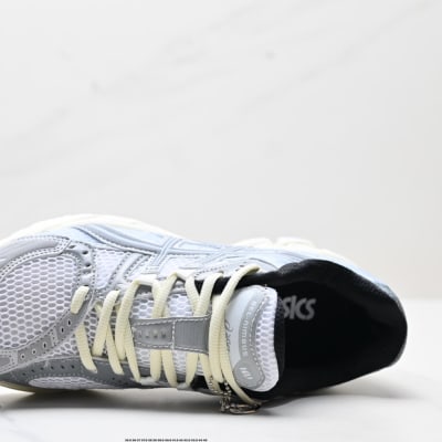 Asics Gel-Nimbus 10.1 — 29