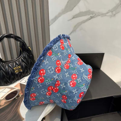 Louis Vuitton Hat — 8