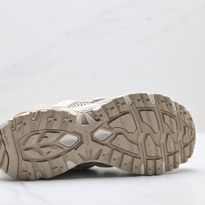 Asics Gel-Sonoma TR62 — 18