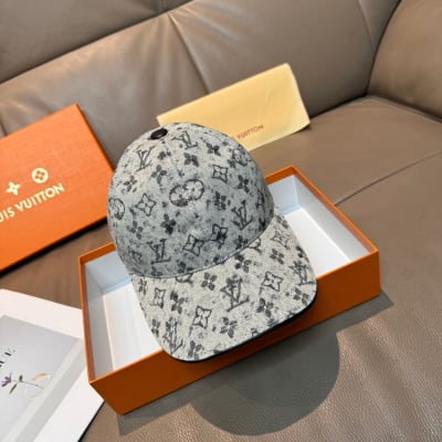 Louis Vuitton Hat