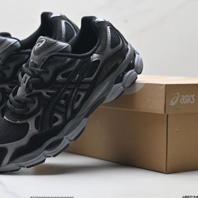 Asics Gel-NYC — 10