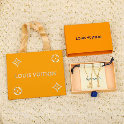 Louis Vuitton heart-shaped pendant necklace
