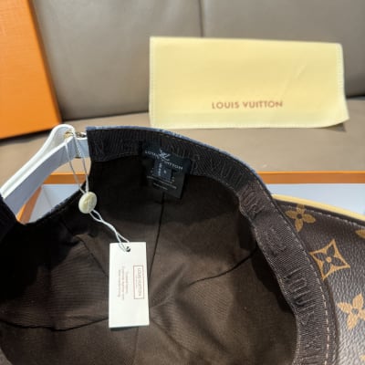 Louis Vuitton Hat — 7