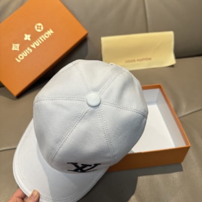 Louis Vuitton Hat — 6