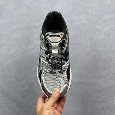Asics Gel-Nimbus 10.1 — 92