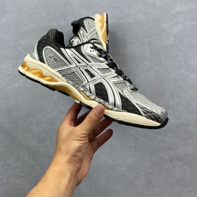Asics Gel-Nimbus 10.1 — 90