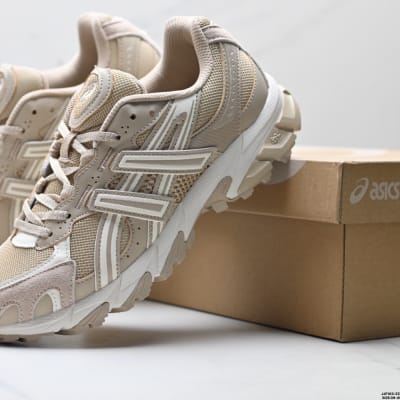 Asics Gel-Sonoma TR62 — 19