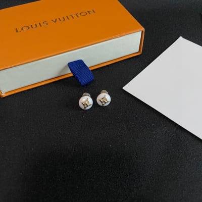 Louis Vuitton Earrings — 6